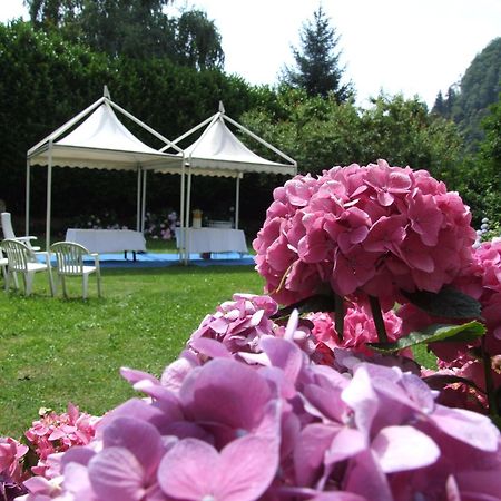 Albergo Italia Varallo Exterior foto